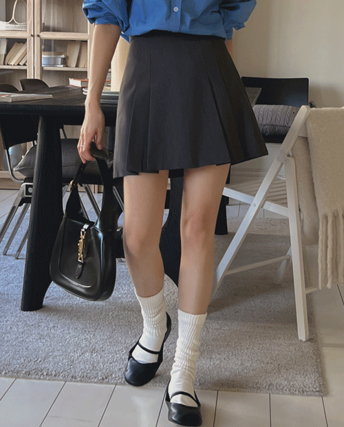 Kitsune pintuck mini skirt ( 2color )