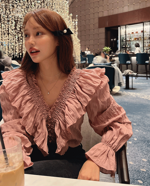 Vivian frilly blouse ( 4color ) ★입고지연